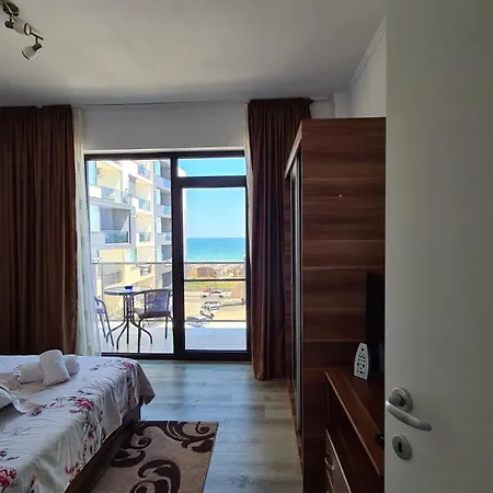 Apartment Iris H18